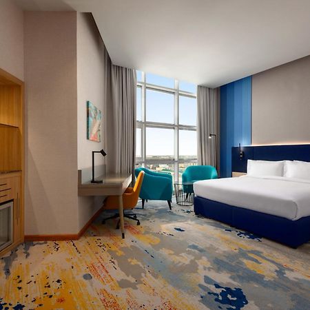 Hotel La Quinta By Wyndham Abu Dhabi Al Wahda Extérieur photo
