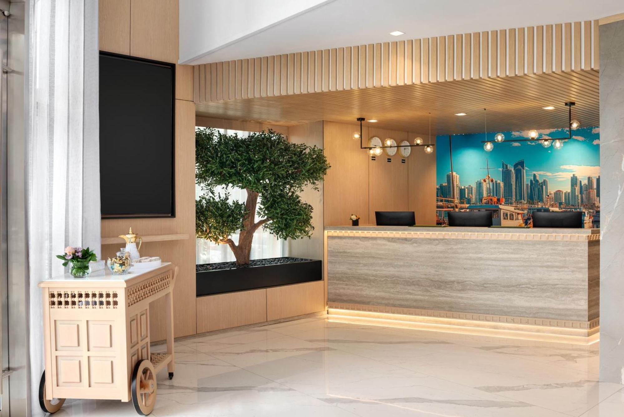 Hotel La Quinta By Wyndham Abu Dhabi Al Wahda Extérieur photo