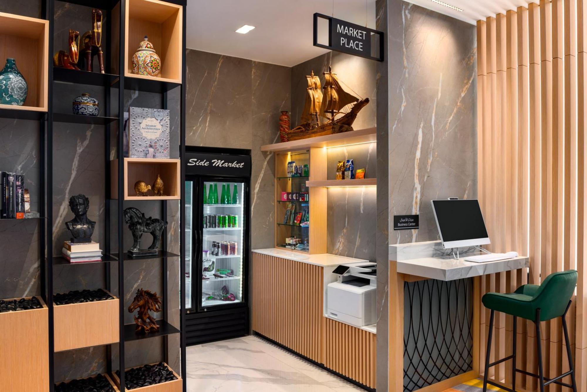 Hotel La Quinta By Wyndham Abu Dhabi Al Wahda Extérieur photo
